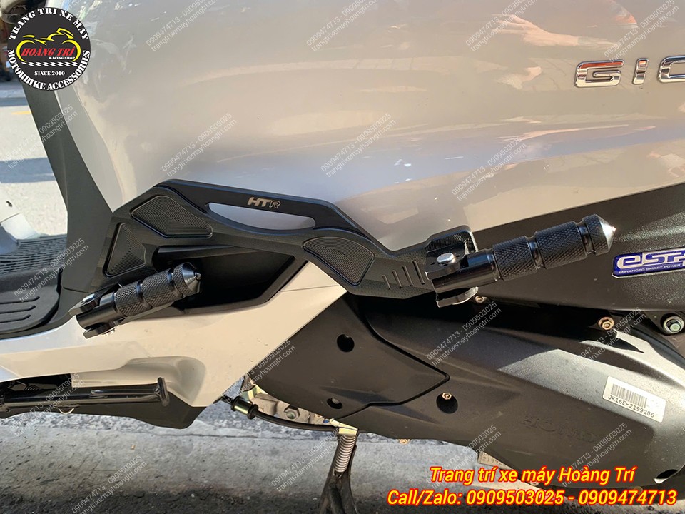 Thiết kế gác chân phụ HTR nhôm CNC chắc chắn với bề mặt chống trượt hiệu quả