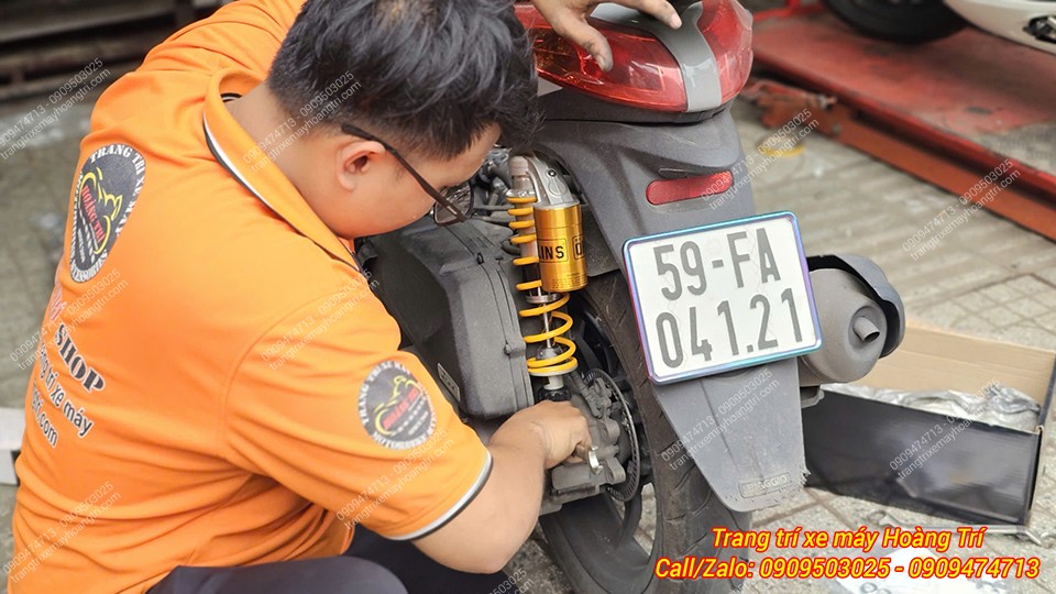 Lắp đặt phuộc Ohlins HO647 cho Medley, canh chỉnh chuẩn xác để đạt hiệu quả tối ưu