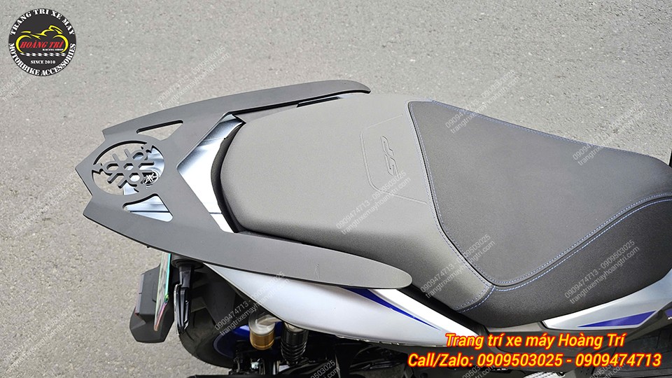 Thêm chiếc NVX được nâng cấp cản sau dài NVX đen mang đến diện mạo mới