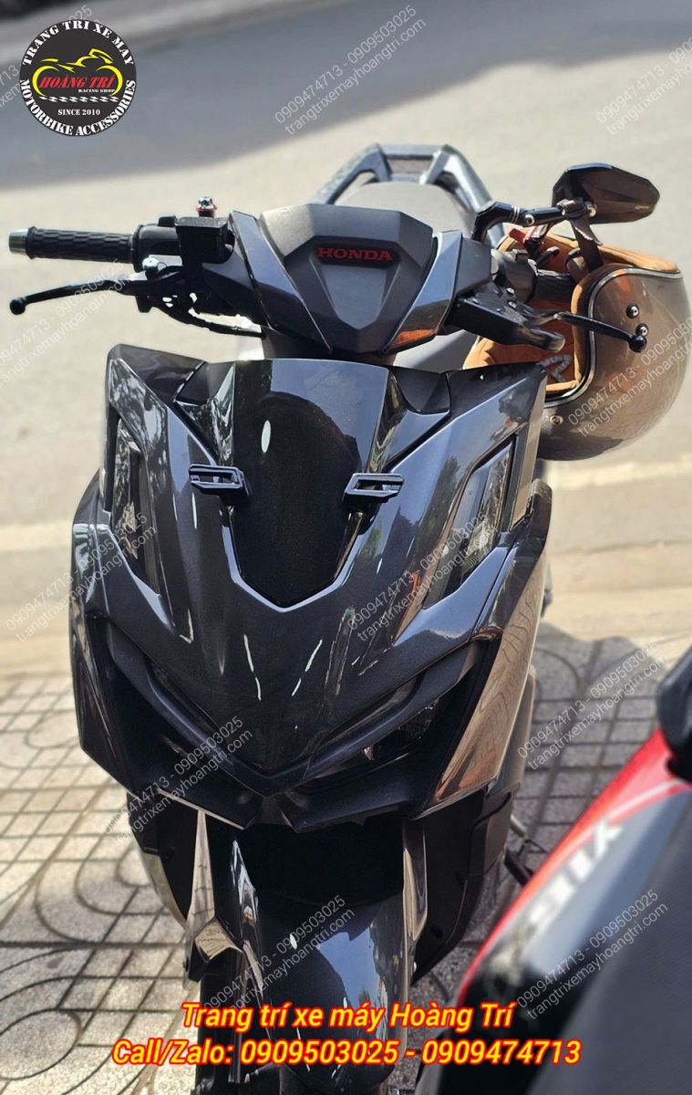 Đã chuẩn bị hoàn thiện bắt đầu thay đổi diện mạo của xe Vario 160 với mão chắn gió
