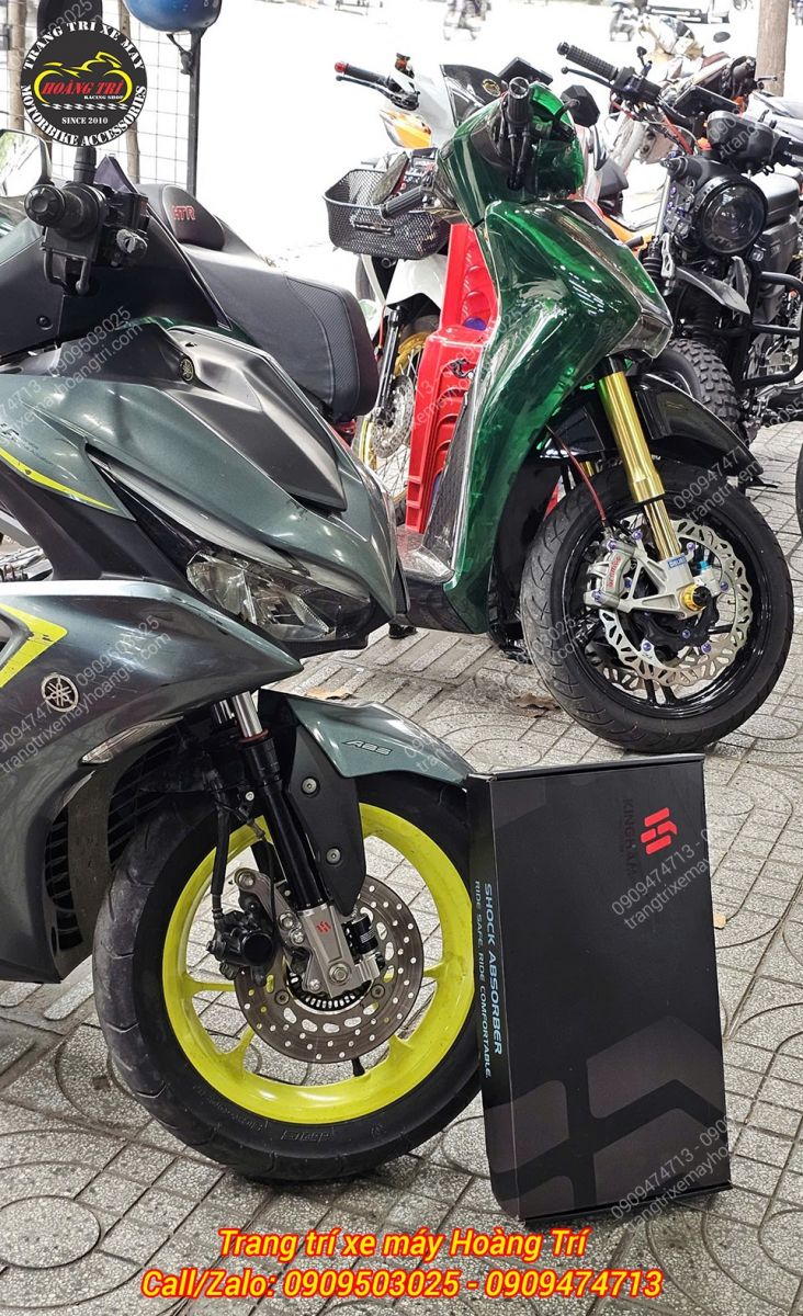 Phuộc Kingham đã lắp trên xe NVX, hộp đựng sản phẩm được hoàn trả (bên trong là phuộc zin)