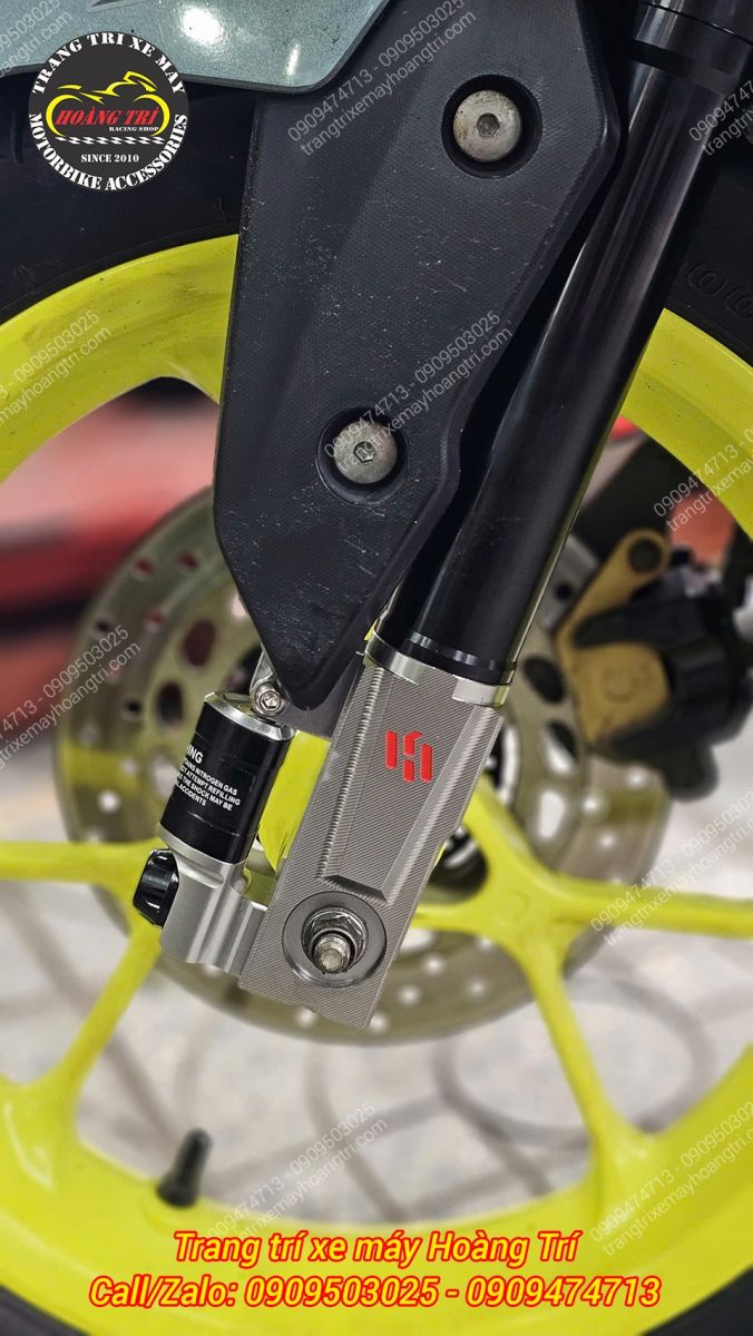 Thêm góc view khác để anh em cảm nhận chi tiết hơn về vị trí tạo nên linh hồn của phuộc trước Kingham