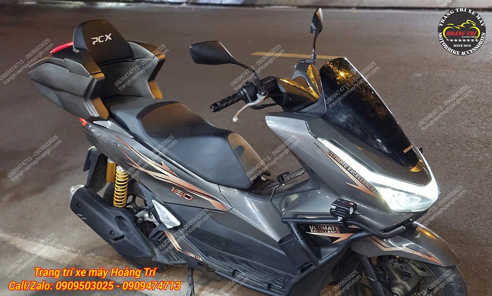 Đèn trợ sáng Kewig K12 lắp khung bảo vệ không ảnh hưởng thiết kế tổng thể