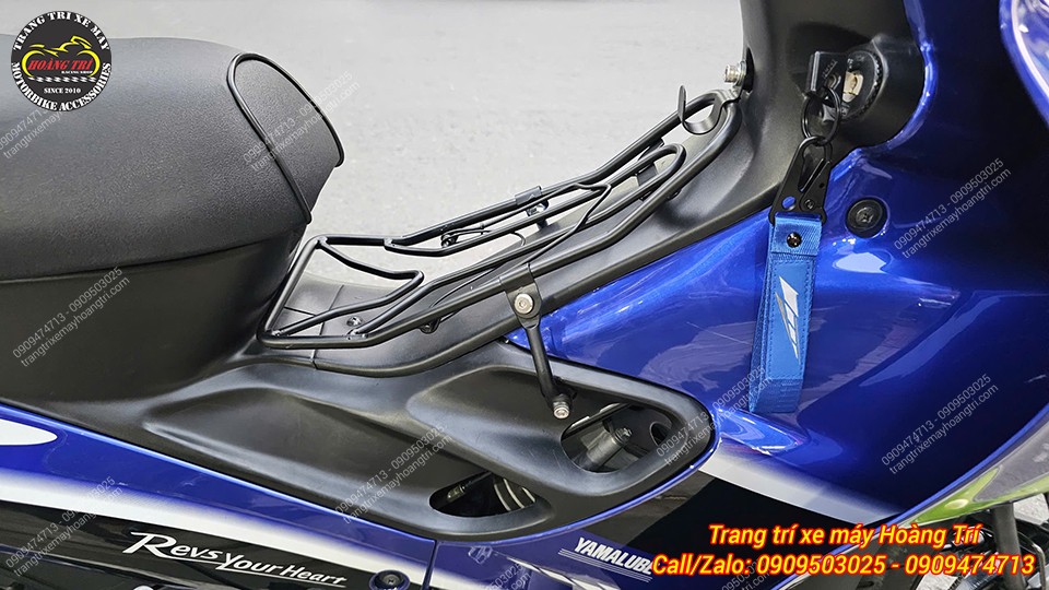 Sản phẩm được thiết kế kẹp baga giúp cố định vật dụng trên baga dễ dàng và chắc chắn