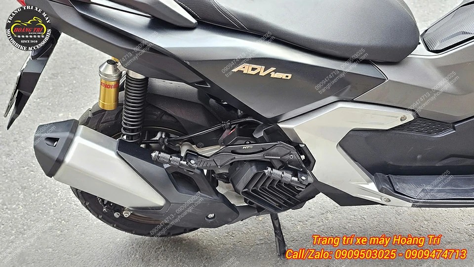 Khi không cần sử dụng có thể gập gọn lại và cũng đóng vai trò là phụ kiện trang trí xe ADV 160
