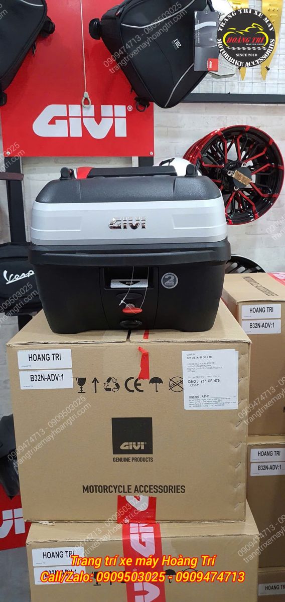Thùng Givi mới nhập kho được đóng gói kỹ lưỡng, sẵn sàng phục vụ anh em chơi xe