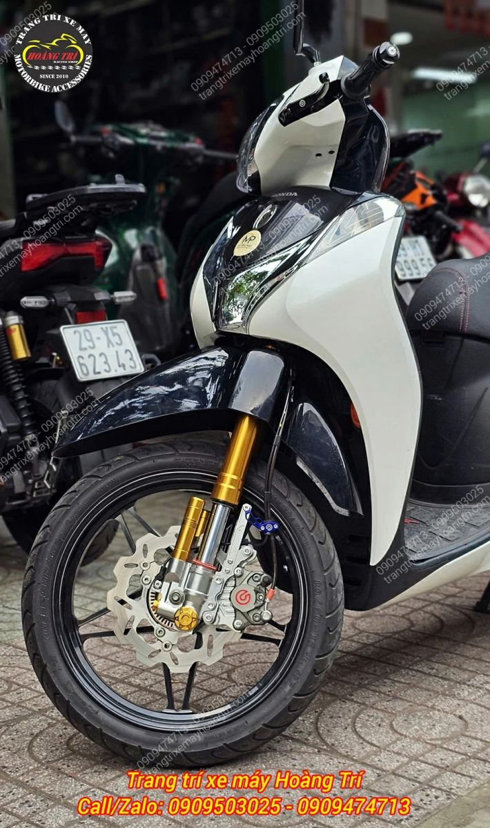 Cận cảnh dàn chân trước SH Mode với phuộc Kingham Upside Down, tổng thể hài hòa, cao cấp