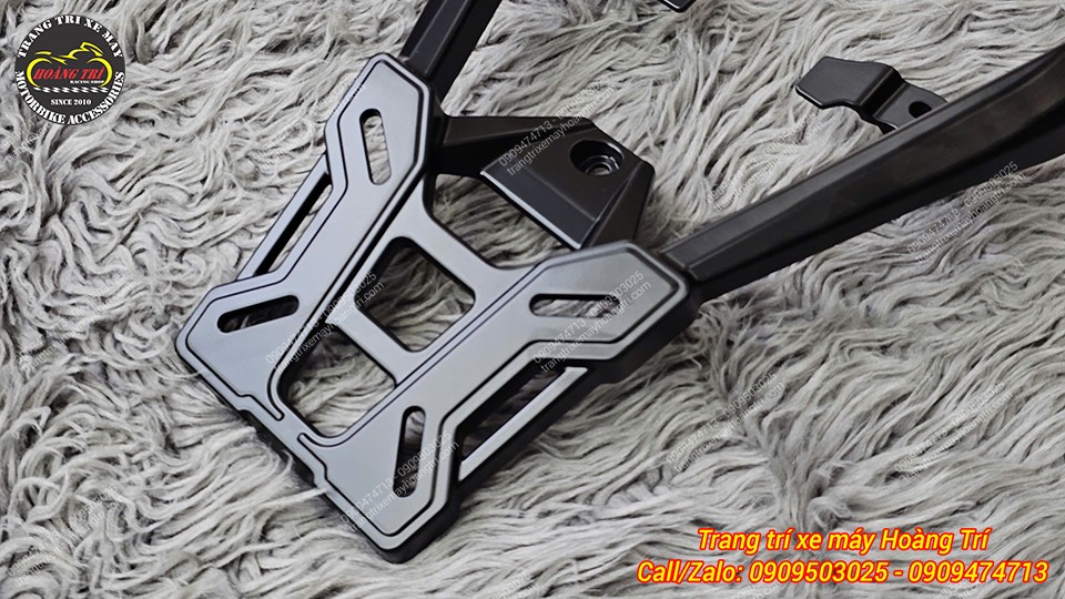 Chi tiết khu vực mặt baga sau Vario 160, vị trí kết hợp với thùng tạo nên tiện ích cho xe