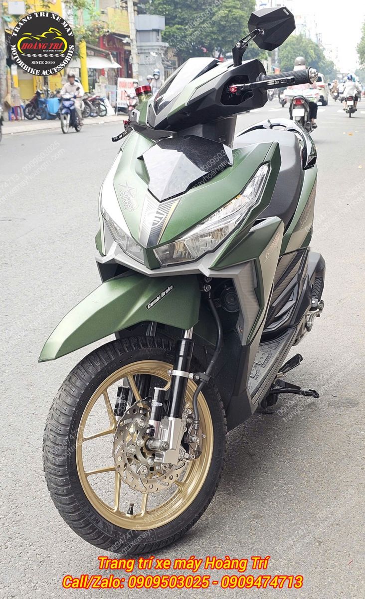 Tổng thể đầu xe Vario 2017 sau khi thay phuộc Kingham, dáng xe thể thao và cân đối hơn