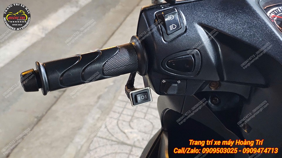 Công tắc kẹp gắn ghi đông Vision 2014 điều khiển đèn trợ sáng gọn gàng, thẩm mỹ