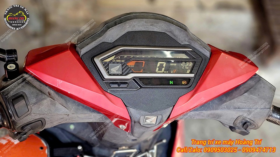 Đồng hồ Winner X đã lắp hoàn chỉnh trên xe Winner, vừa vặn hoàn hảo, đẹp tinh tế