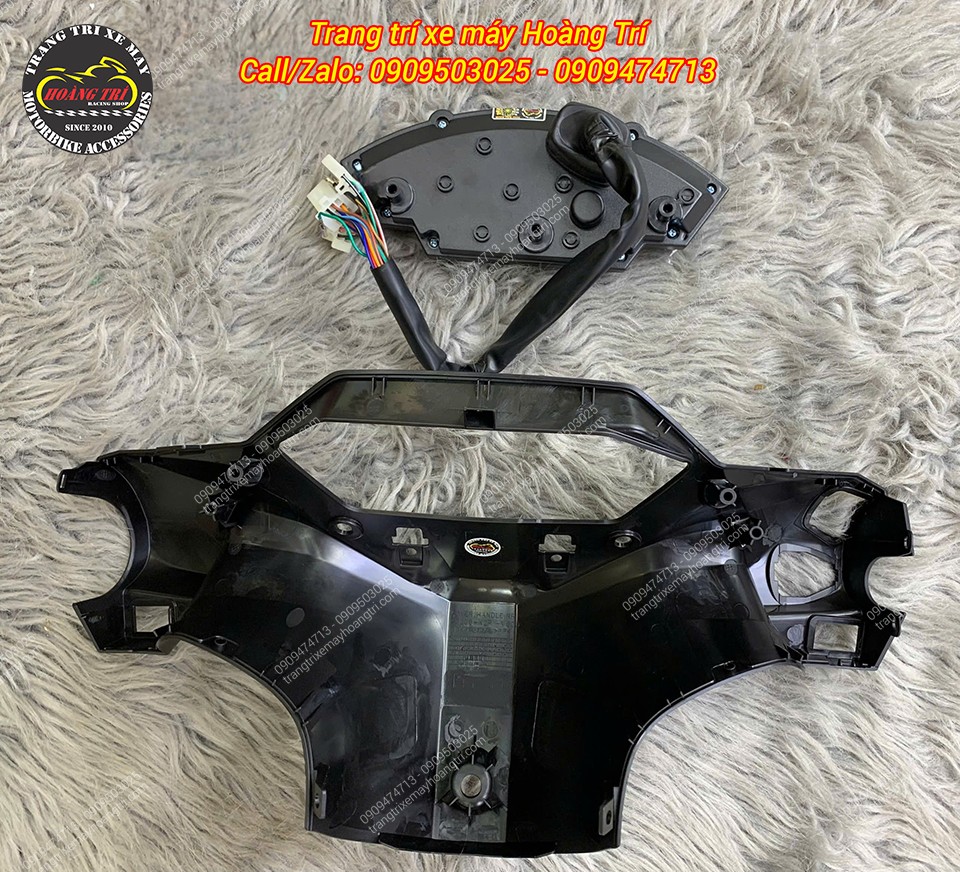 Bợ giữ đồng hồ chưa được chế nhựa để lắp đặt phù hợp với đồng hồ kiểu ZX10R