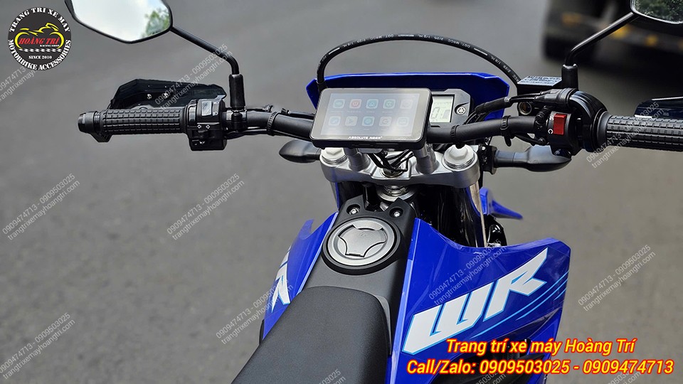 Tổng thể ghi đông WR155 với Absolute A3 hiển thị giao diện chính nổi bật