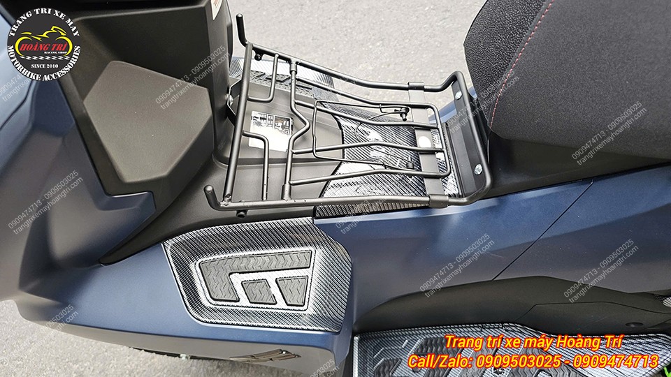 Góc nhìn tổng thể khu vực đồng hồ Airblade 2026 với ốp carbon, đồng bộ và nổi bật rõ rệt