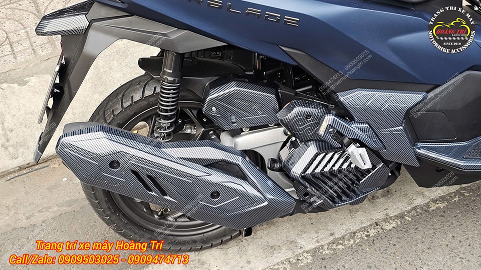 Tổng thể Airblade 2026 với 18 món ốp pô carbon, đồng bộ màu sắc tạo phong cách mạnh mẽ