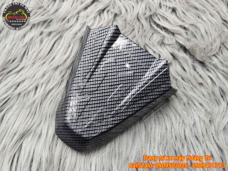 Ốp cản sau carbon lắp hoàn thiện trên Airblade 2026, vừa vặn ôm trọn cản zin của xe