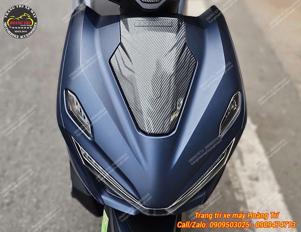 Nên kết hợp cùng với lốc máy sau để tăng trải nghiệm và sự đồng bộ về màu sắc cho xe