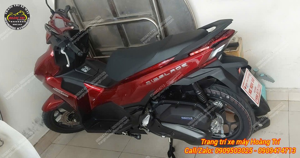 Chiếc Airblade 2026 của khách hàng với màu zin là màu đỏ đô