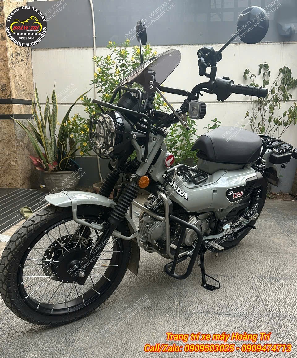 Tổng thể Honda CT125 trang bị khung bảo vệ đèn trước, cá tính và phong cách