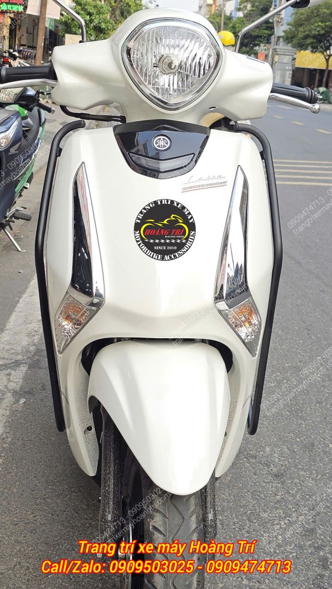 Khung bảo vệ trước xe Latte 2025 thiết kế cân đối, bảo vệ 2 bên sườn trước của dàn áo hiệu quả