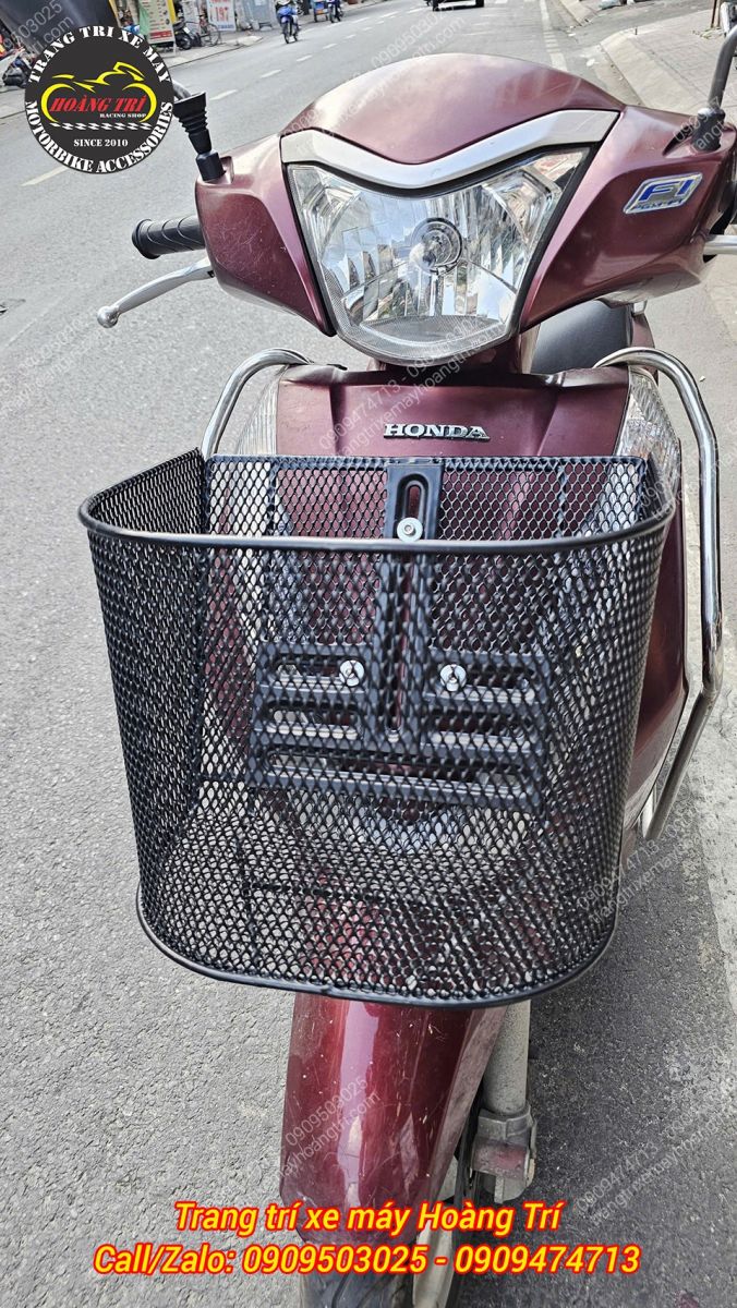 Honda Lead vừa được nâng cấp chiếc rổ trước mặt nạ khá to