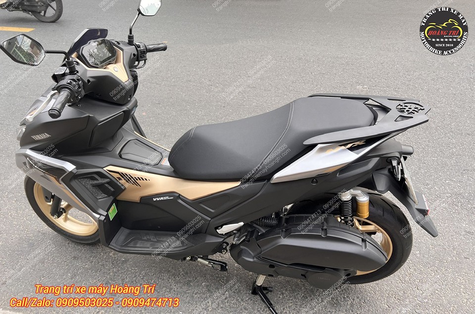 Hài hòa dàn áo và dàn đuôi sau của xe NVX V3 tạo nên một tổng thể mới mẽ