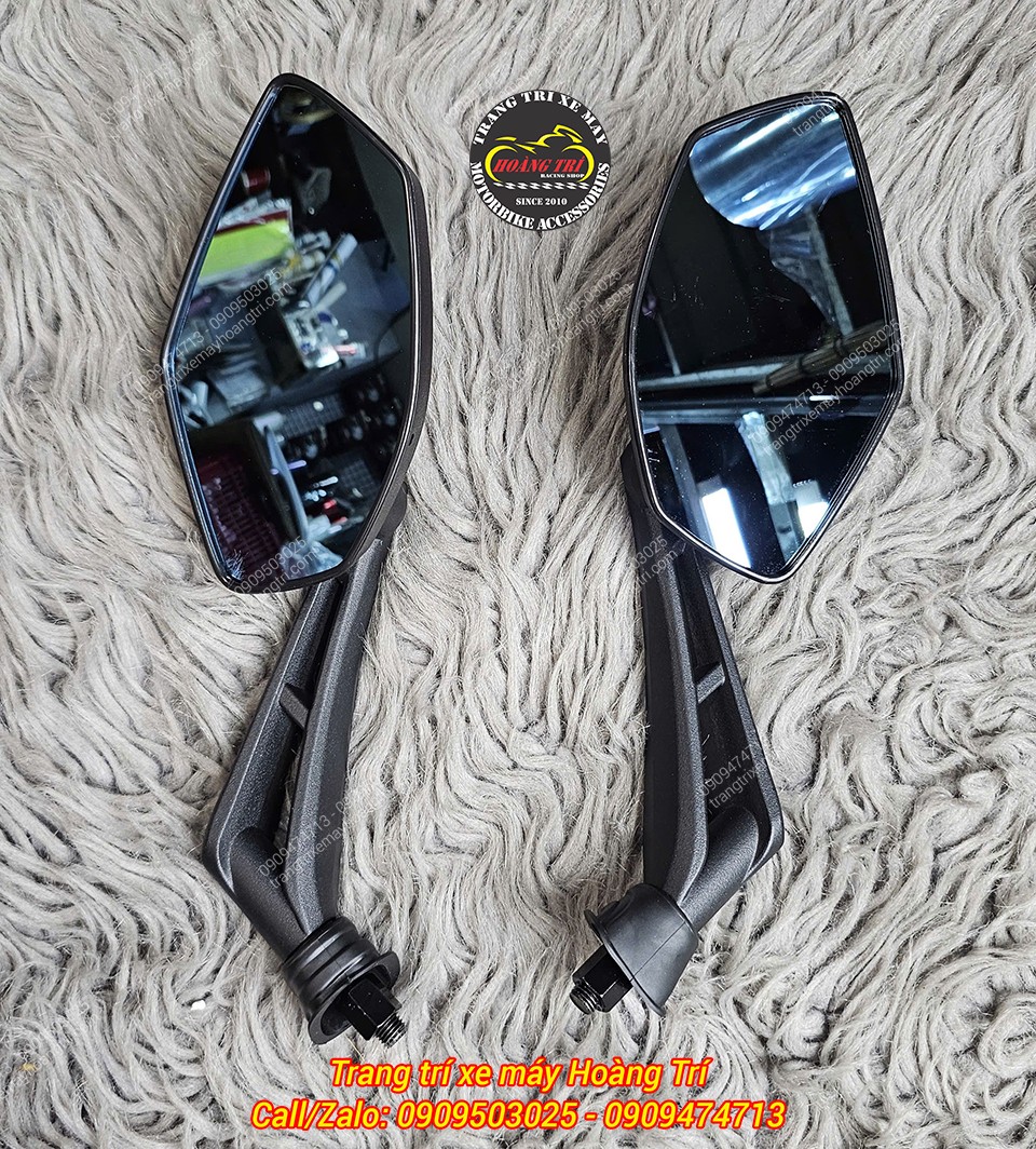 Gương chiếu hậu kiểu dáng thể thao, mặt gương chống chói, hỗ trợ quan sát tốt ngay cả khi ban đêm