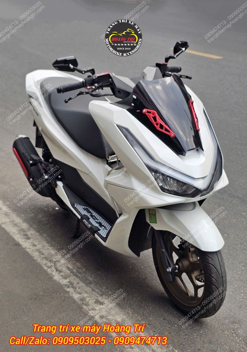 PCX 160 nổi bật cùng kính chắn gió Tanu nhập Thái, tăng thẩm mỹ tổng thể
