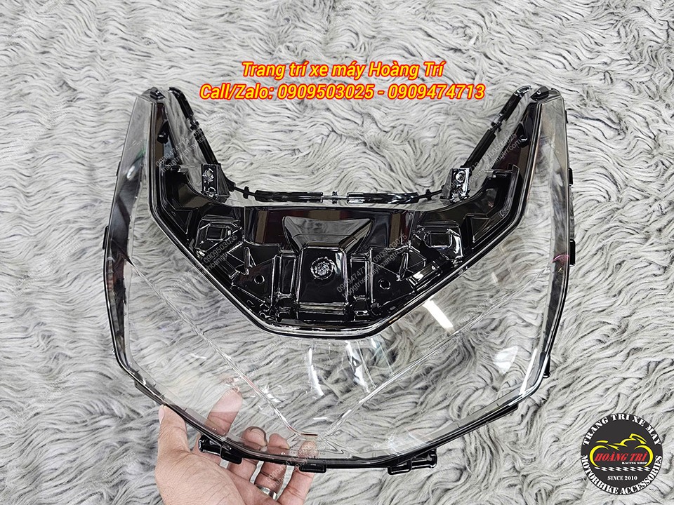 Góc trực diện mica đèn pha đen PCX 160 2025-2026, thiết kế liền khối, thẩm mỹ cao