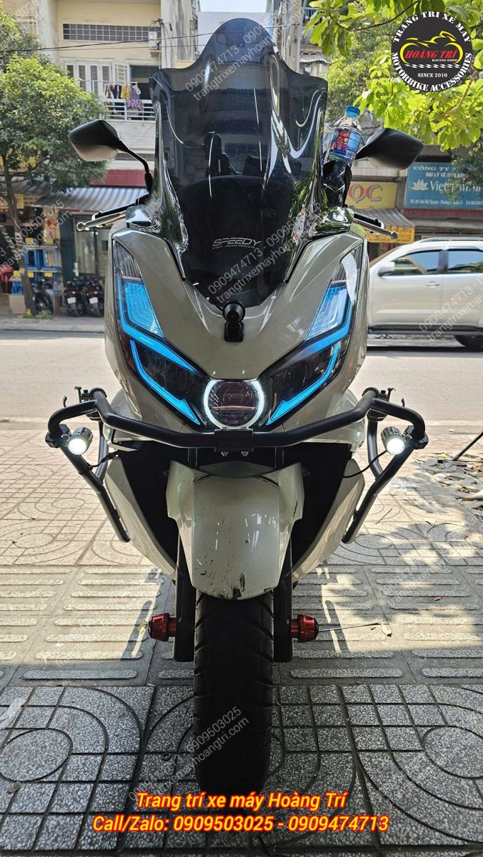 Đèn trợ sáng mini Kenzo X100 bật sáng, tăng khả năng chiếu sáng và nhận diện vào ban đêm