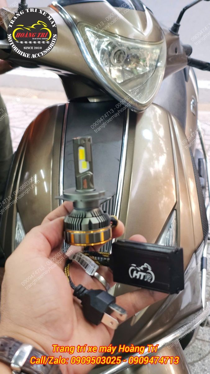 Không chỉ các dòng xe thể thao mà dòng xe tay ga sang trọng vẫn lắp được đèn LED R14 H4