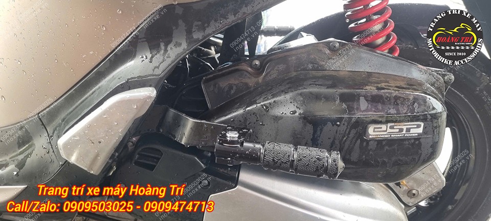 Khi gập gọn lại gác chân phụ Sh Mode, không gây vướng xíu và tăng tiện ích tối đa