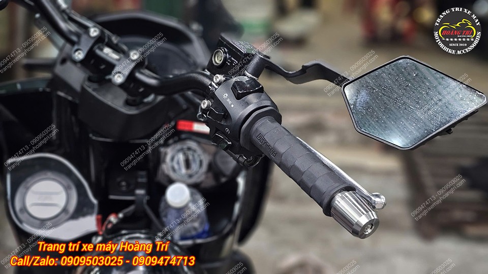 Gù inox G1 kết hợp bao tay Daytona hoàn hảo cho cùm tay lái nổi bật và tạo cảm giác lái êm hơn