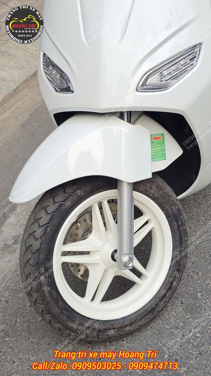 Với cặp phuộc zin của xe Vento đủ đáp ứng nhu cầu đi lại thông thường cho xe