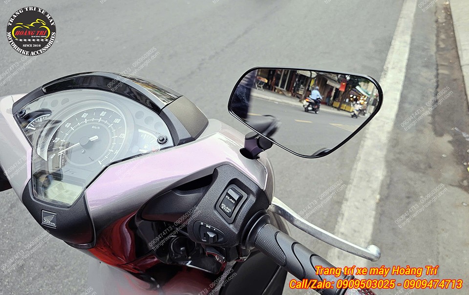 Sau khi lắp đặt hoàn thiện kính hậu kiểu H2C V3 cho SH 2017 chắc chắn, không rung lắc