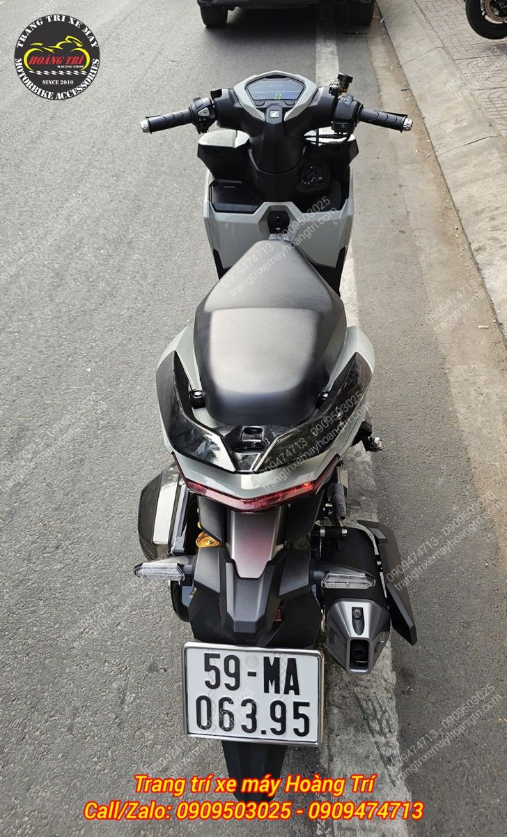 Góc tổng thể Vario 125 sau khi lắp đồng hồ Full LED, không thay đổi đến khi bật nguồn và trải nghiệm