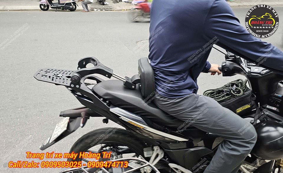 Trải nghiệm thực tế người lái Winner X V3 với tựa lưng bật gấp, mang lại sự yên tâm, thoải mái khi đi xa