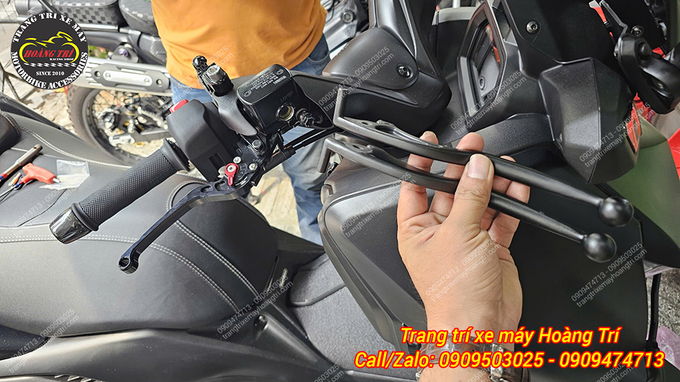 So sánh tay thắng zin nguyên bản với tay thắng GTR khi lắp trên XMAX 300