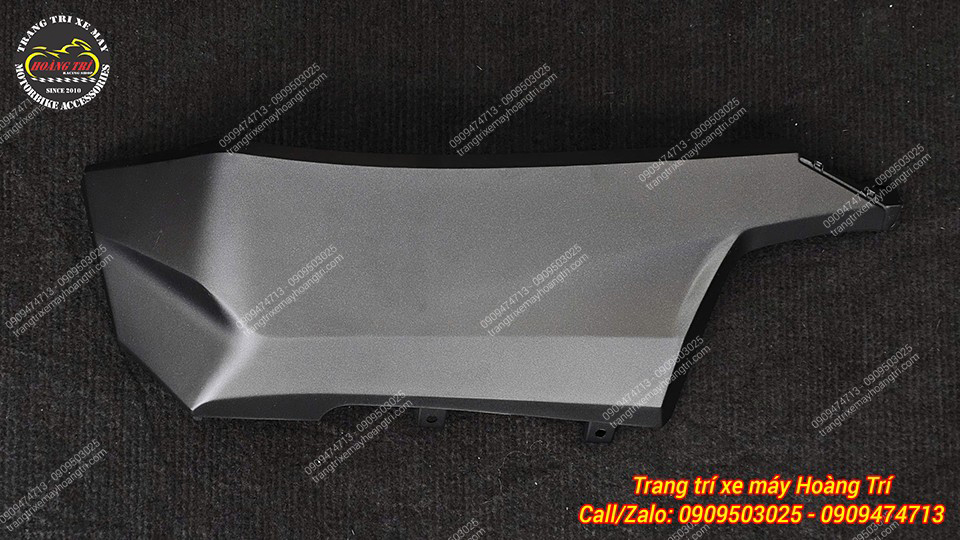 Cận cảnh ốp 2 bên lườn dưới (phải) - Dàn áo ADV 2025 - 2026 màu trắng