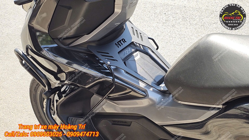 Baga giữa HTR ADV 150 không khoan lỗ vừa trang bị cho xế cưng