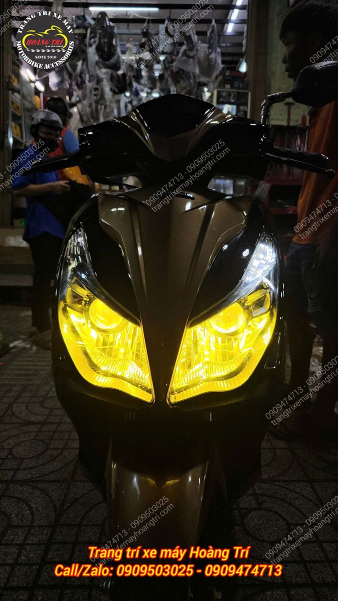 Ánh sáng vàng đèn pha giúp đi sương hiệu quả, phá sương an toàn