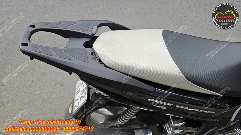Airblade 2016 được trang bị baga nhôm đúc kiểu Sh 300i