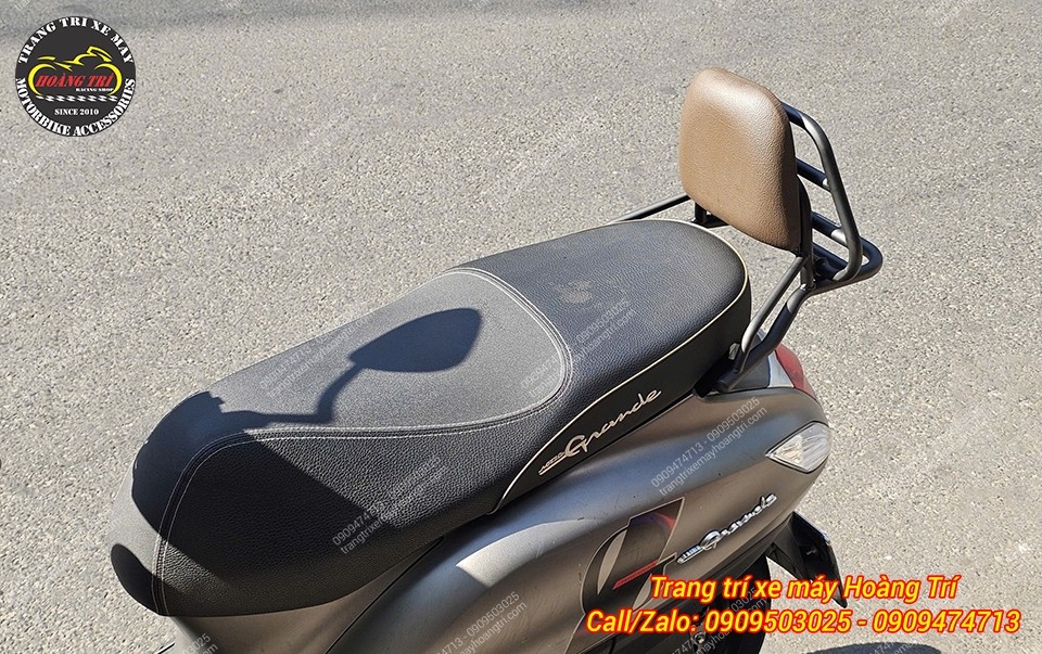 Có thêm nệm tựa lưng cho baga sau mẫu KTC chắc chắn sẽ góp thêm tiện ích tối đa cho xe