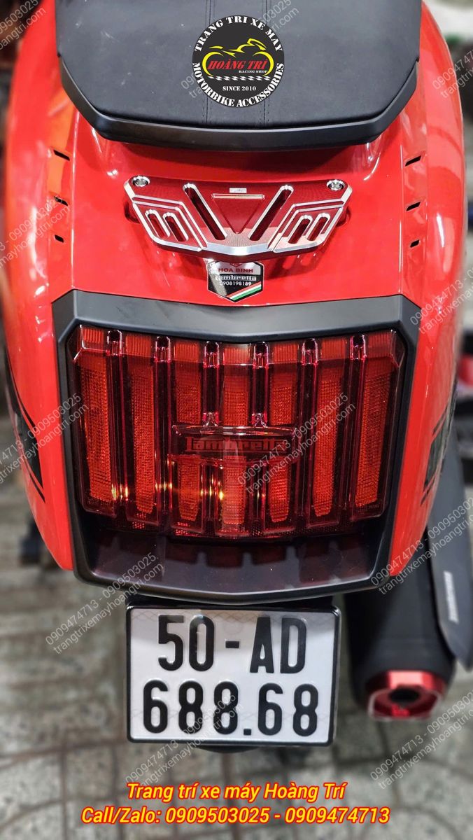 Phụ kiện vừa giúp di chuyển xe dễ dàng và trang trí xe Lambretta X300