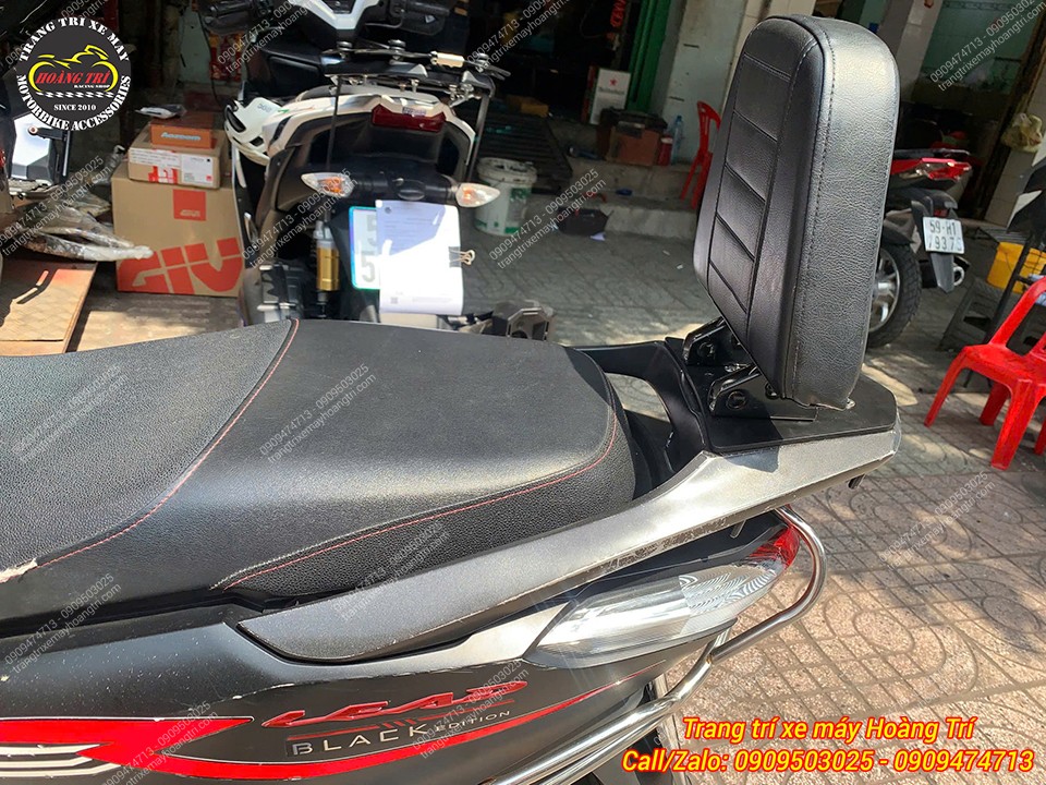 Chắc chắn và thao tác bật lên nhanh chóng, dễ dàng