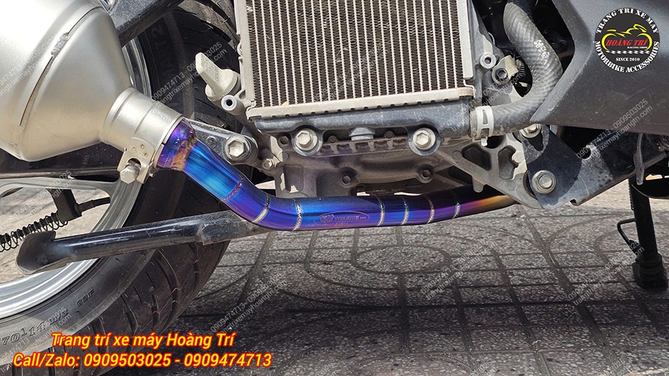 Cổ pô titan nhiều màu sắc lắp NVX V2, đường hàn đều, đẹp mắt tạo điểm nhấn gầm xe