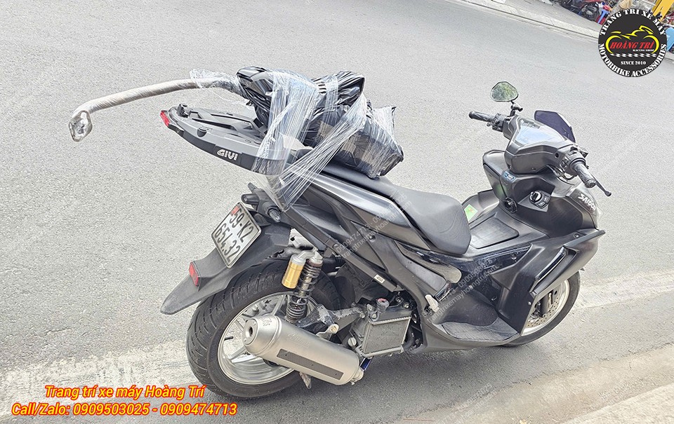 Cây pô zin của NVX V2 được gửi lại anh khách mang về nhà sau khi hoàn thiện