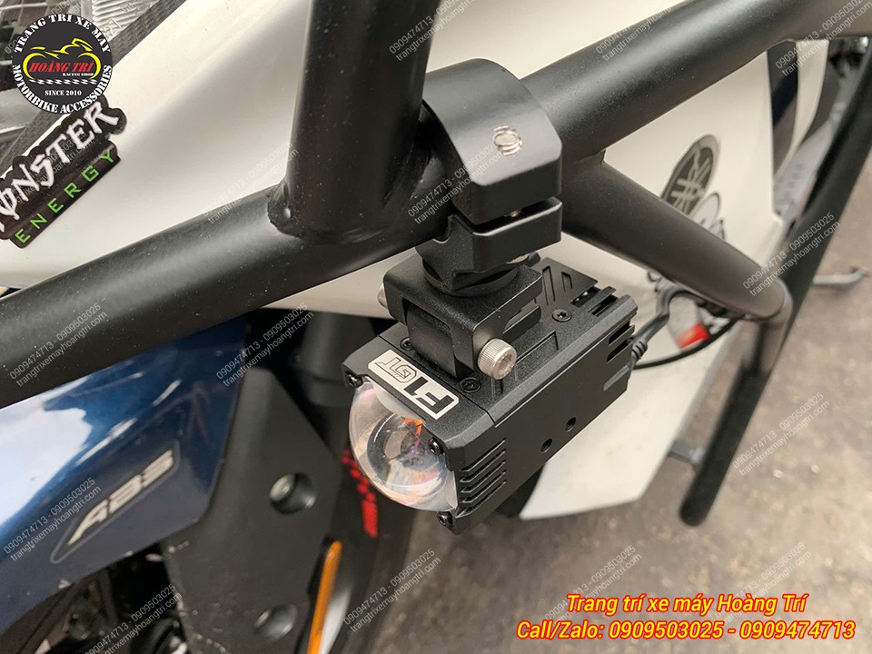 Anh khách nâng cấp cả cặp đèn trợ sáng giúp cho ánh sáng đều, rõ ràng