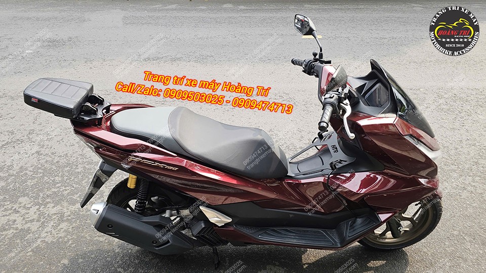 Khi không cần sử dụng có thể gập gọn lại đóng vai trò là món phụ kiện trang trí cho xe