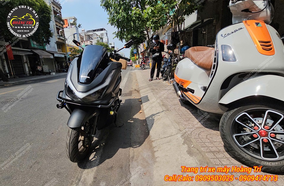 Những hình ảnh trước lúc bàn giao xe lại cho chủ xe bằng xe khách